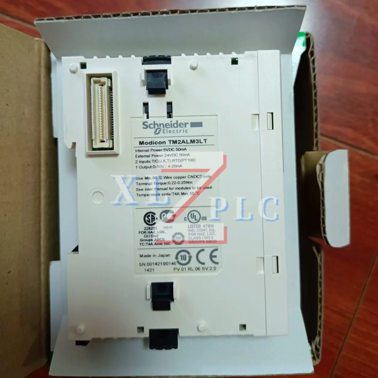 PLC 모듈 원본 TM221CE40R TM241C40U TM2ALM3LT TM2AMM3HT TM3DQ32TK