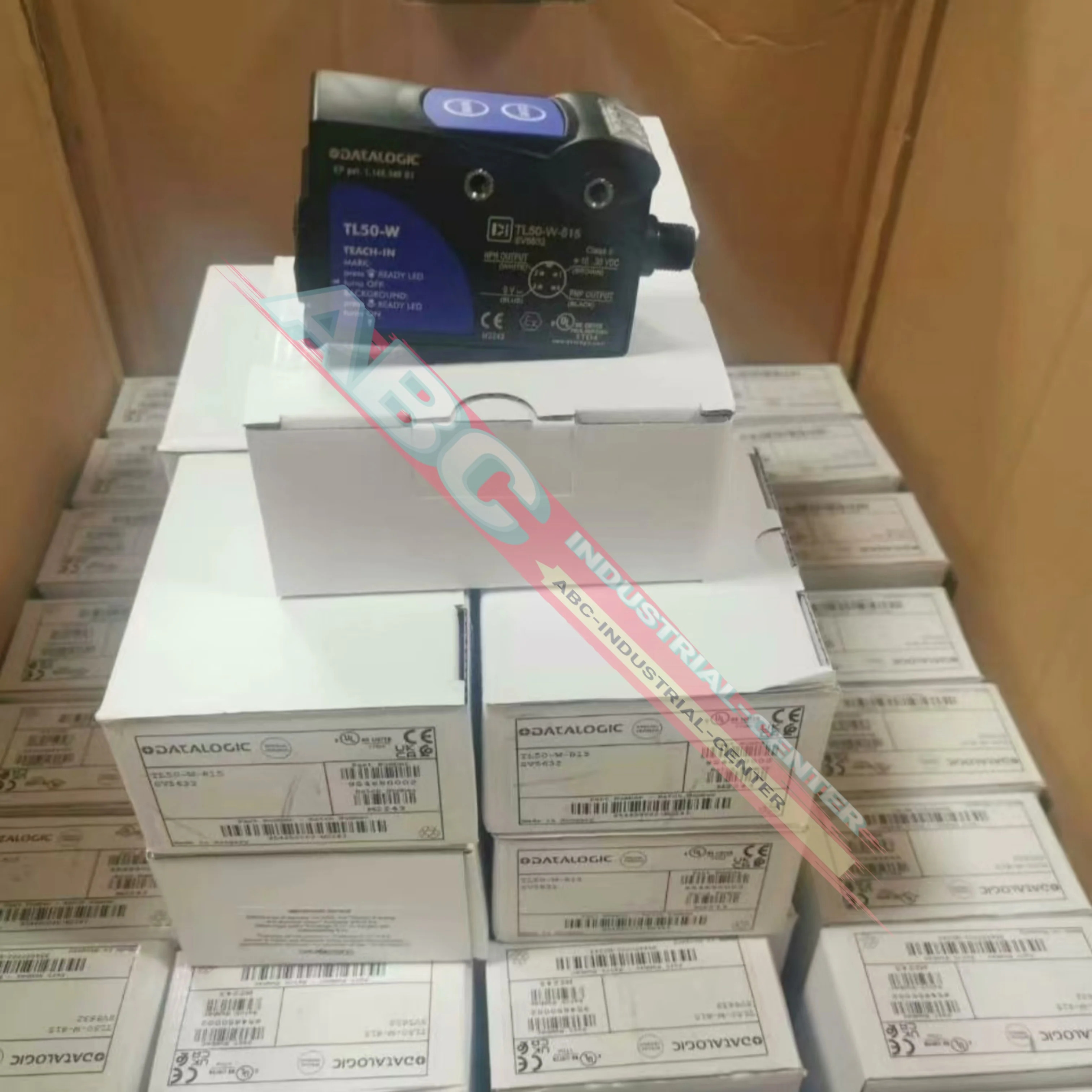 센서 TL50-W-815 포장