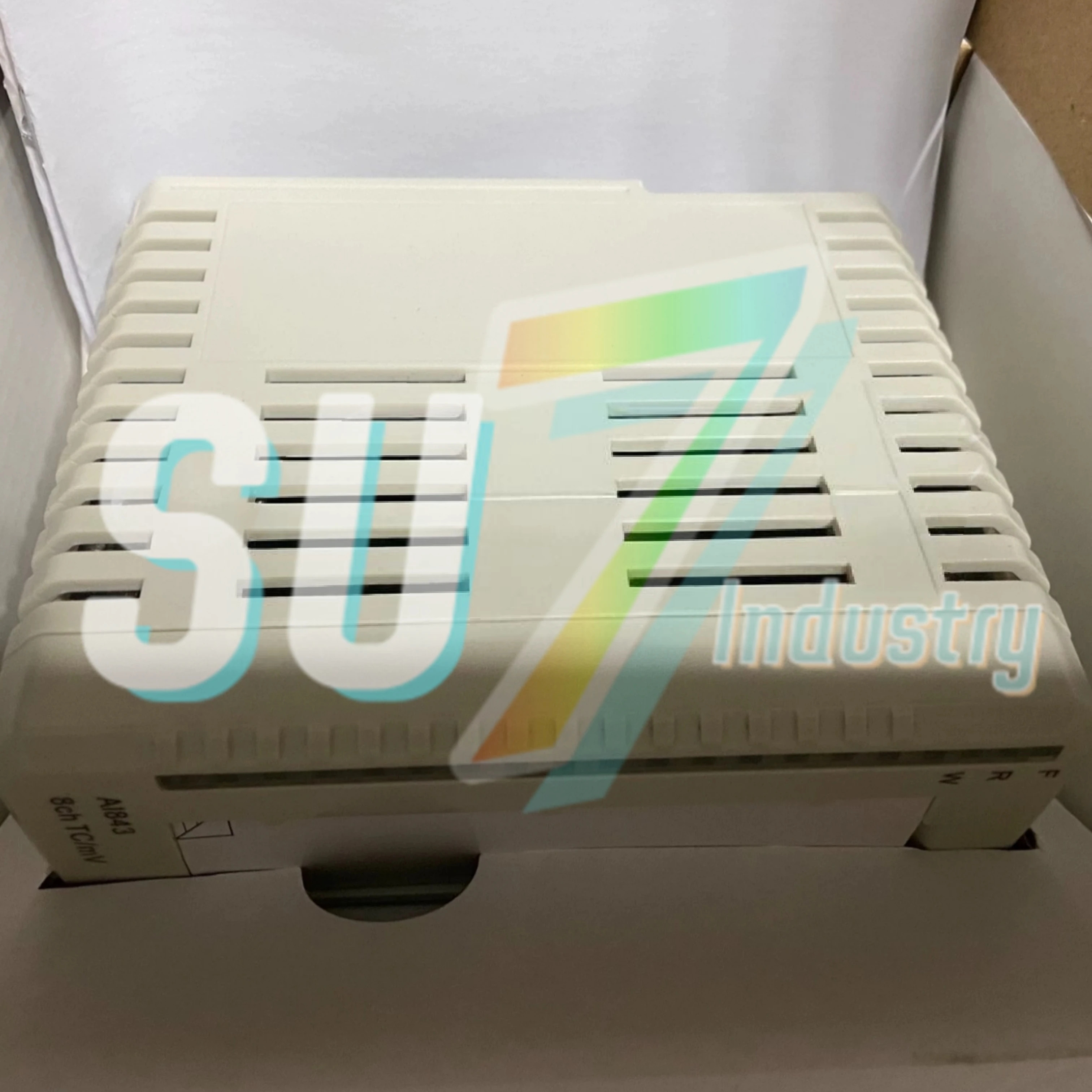 형 plc 모듈 AI830 3BSE008518R1 AI830A 3BSE040662R1 AI835 3BSE008520R1 AI835A 3BSE051306R1 AI843 3BSE02