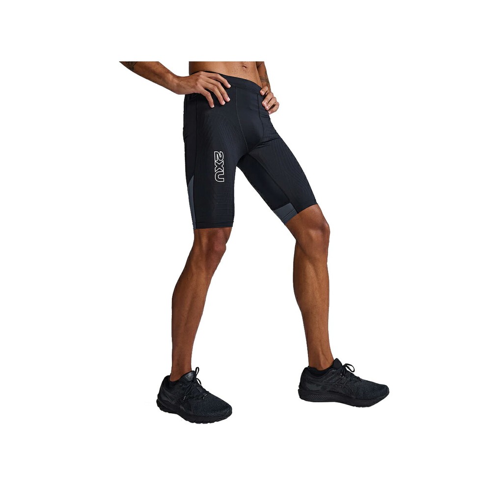 2XU 투타임즈유 러닝 하프 타이즈 남성 라이트 스피드 리액트 컴프레션 블랙 MA7050B - 상세 이미지 2