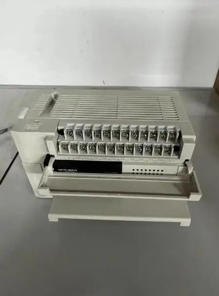 리퍼 fX3U-32MT/ES-A 분해