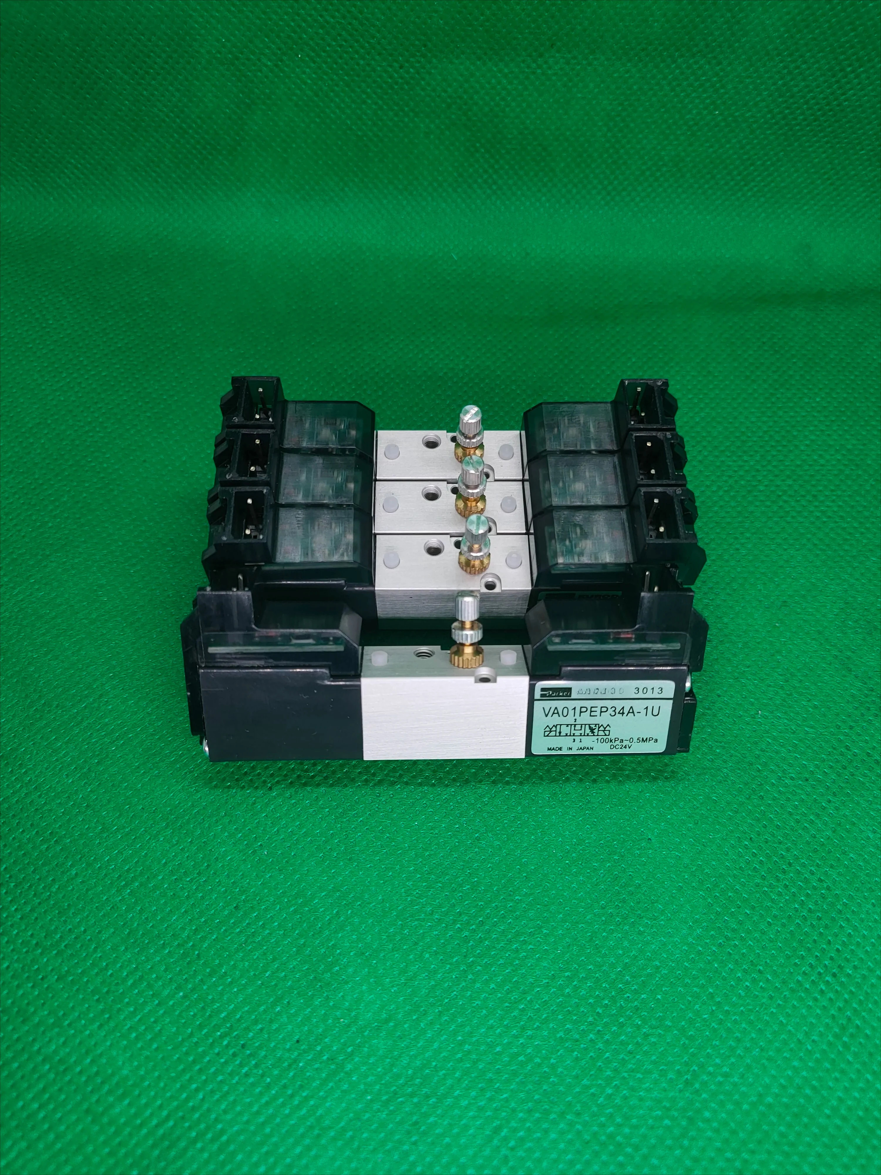 배치 기계 솔레노이드 밸브 VA01PEP34A-1U J6702048A
