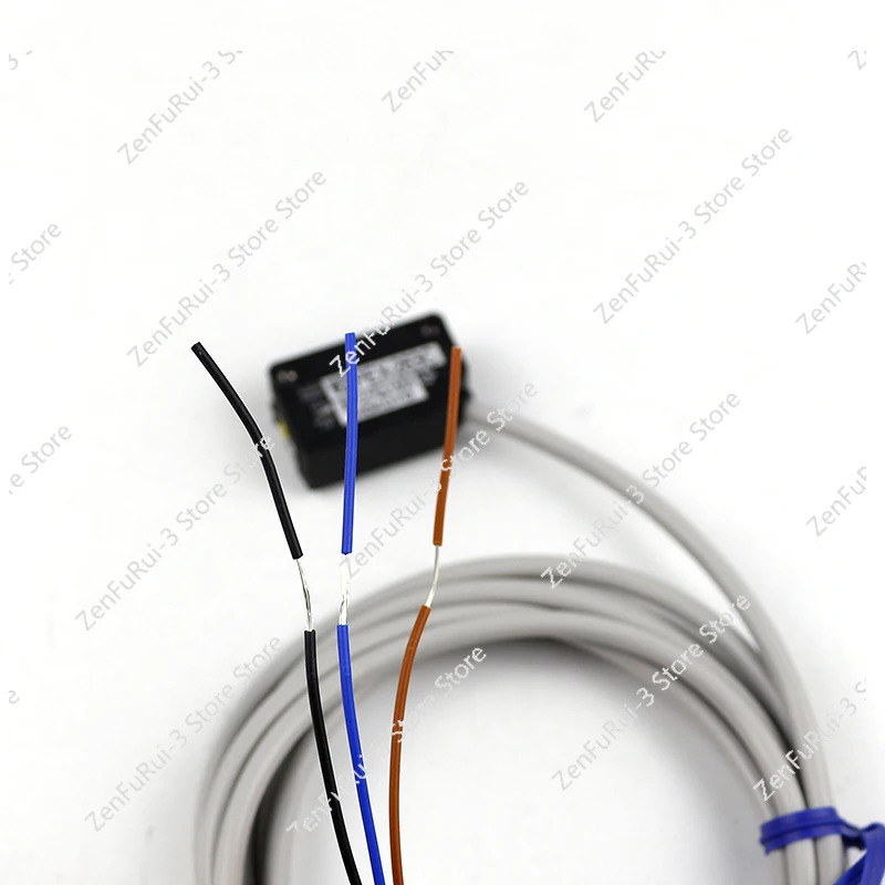PEX-263C 확산 반사 광전센서 전류 소비량 15mA 미만 감지 거리 80cm 오리지널