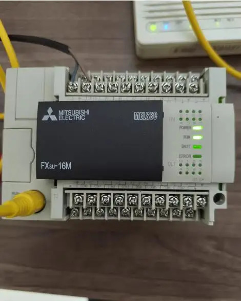 FX3U-16MR/ES-A 리퍼