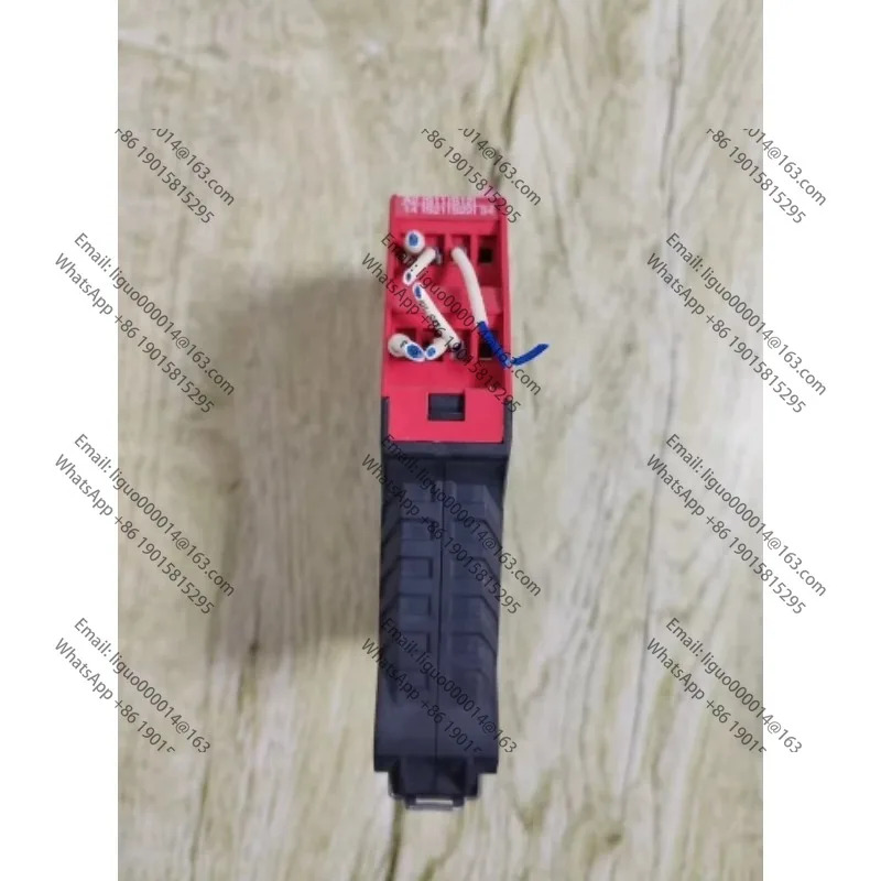 일반 리퍼을 리퍼하기 위해 릴레이 HR1S-AF5130B를 리퍼했습니다.