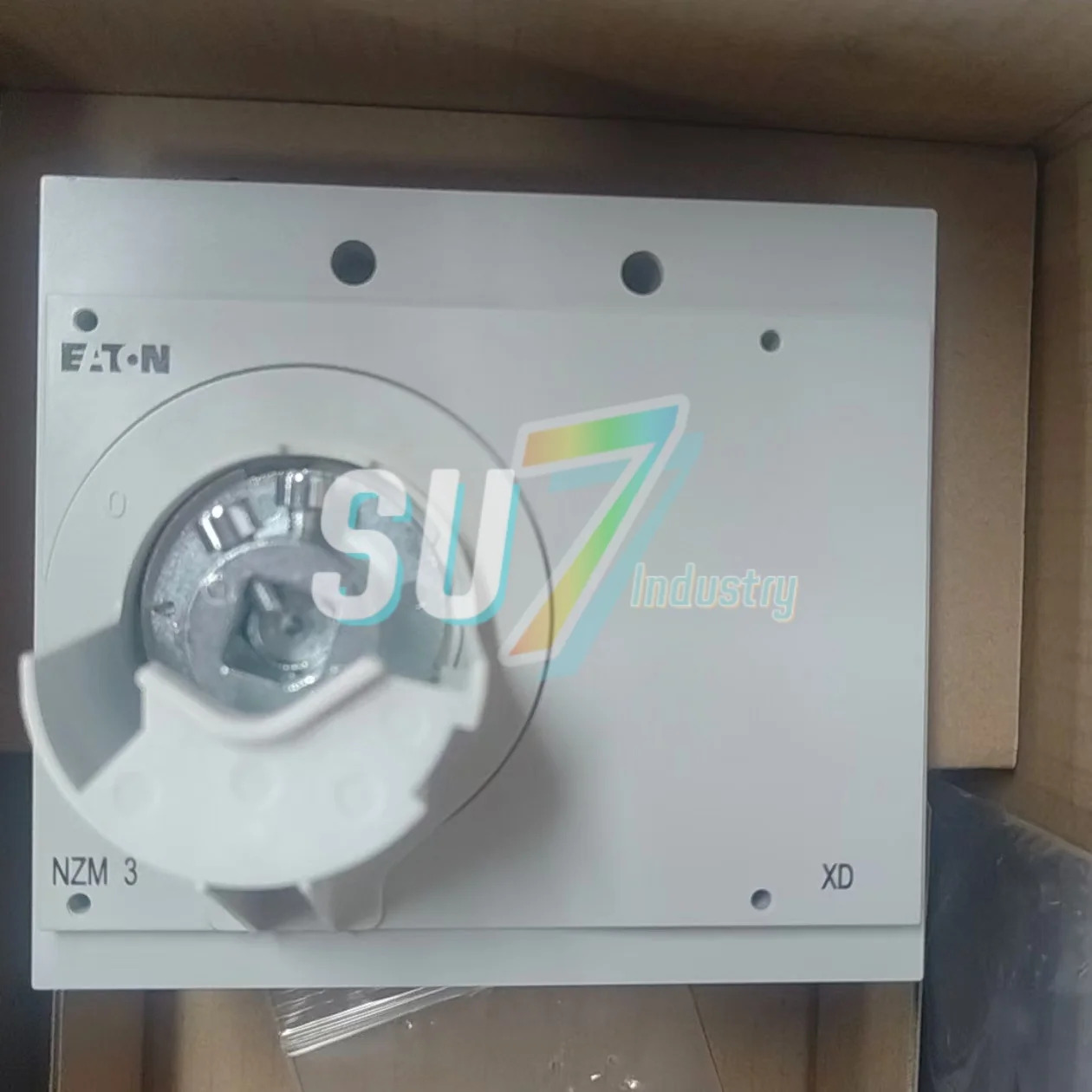 회로차단기 NZM3-XTVD NZM2/3-XU24DC 원본