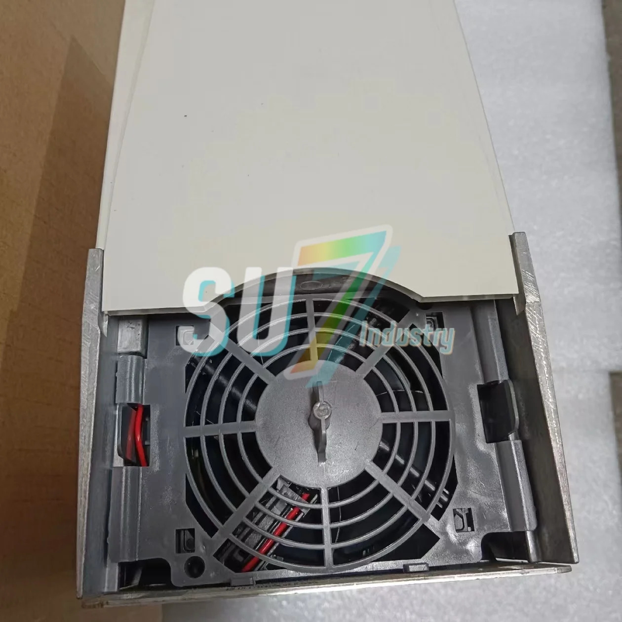 ACS550-01-03A3-4 오리지널 인버터