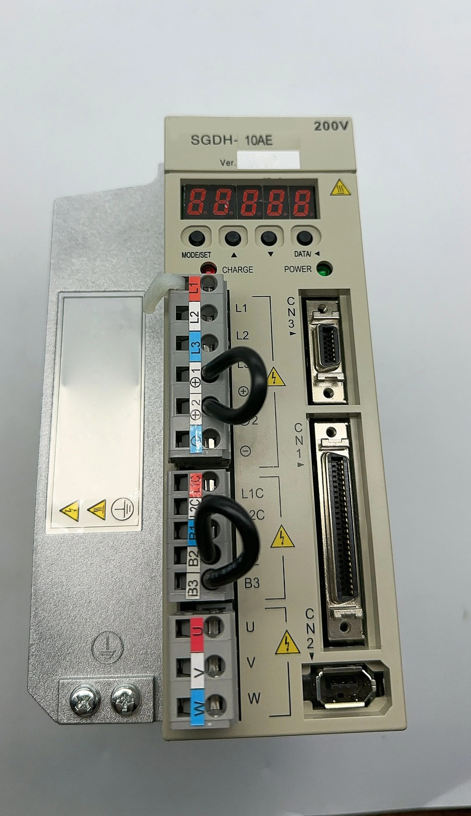 SGD7S-550A00A002 신 오리지널 서보 드라이브 공급