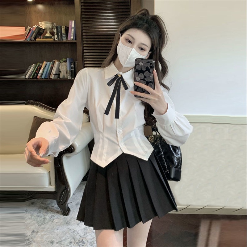 청순 교복룩 핀턱블라우스 긴팔 크롭 화이트 카라넥 슬림핏 단정한 면소재 리본타이 세트 - 상세 이미지 3