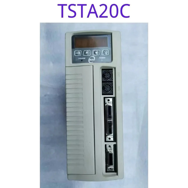 리퍼 서보 드라이버 TSTA20C는 우수기능과 외관 리퍼를 거쳤습니다.