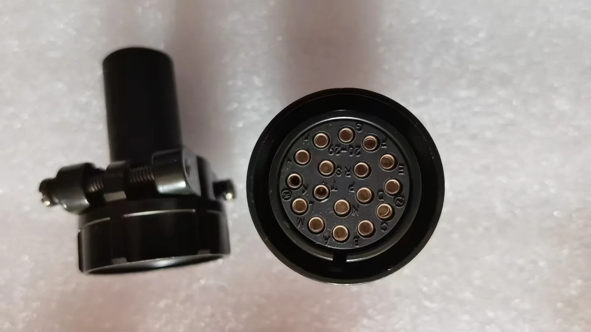커넥터 MS3106A20-29S 180 직선