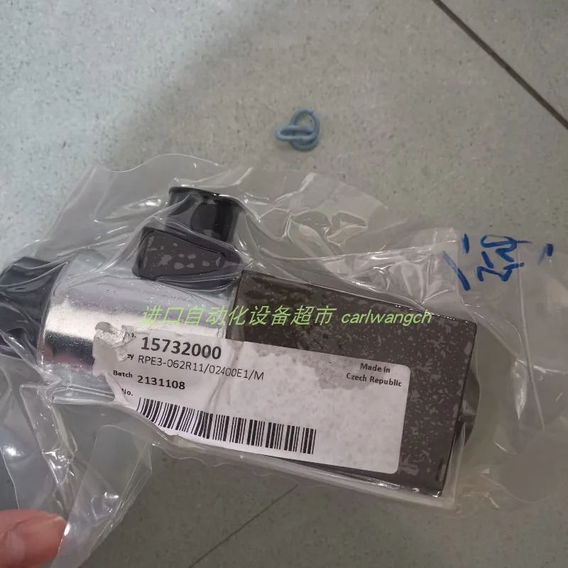 DSA1-S20W-1M1A 압력 스위치 WEW02-4R1455R24/0H 솔레노이드 밸브