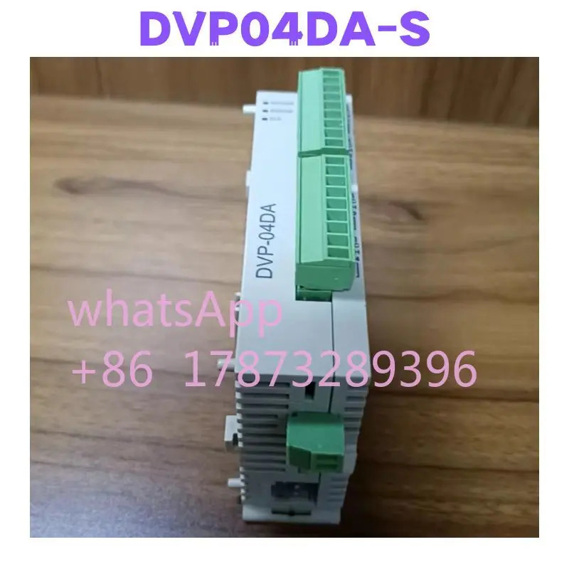 리퍼 DVP04DA-S PLC 확장 모듈 완료