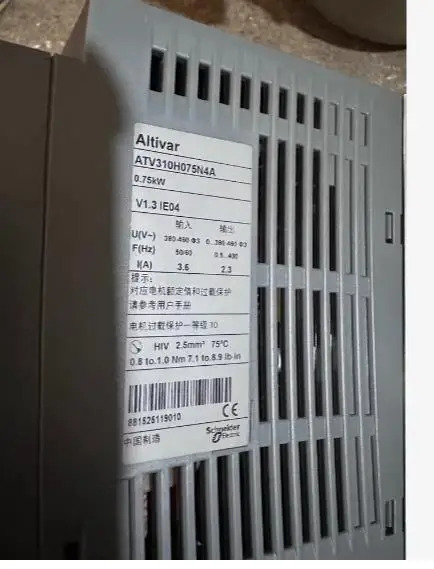 분해ATV310HU075N4A 0.75KW 380V