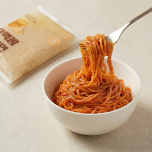 슬로우래빗 단백콩 곤약면+비빔소스 포함 180g, 10개 맛있게 먹은 솔직 후기 - 상품 이미지 4