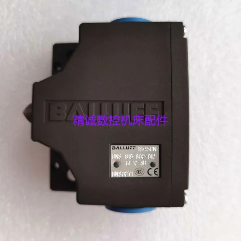 리미트 스위치 819-B02-D12-61-12-3B-B03-B04-L12-10