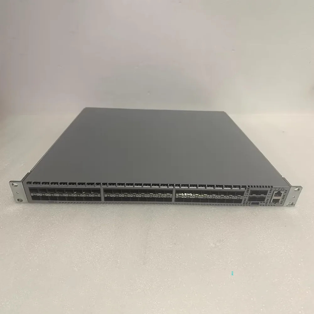 DCS-7050S-52 52포트 10G SFP 코어 네트워크 스위치