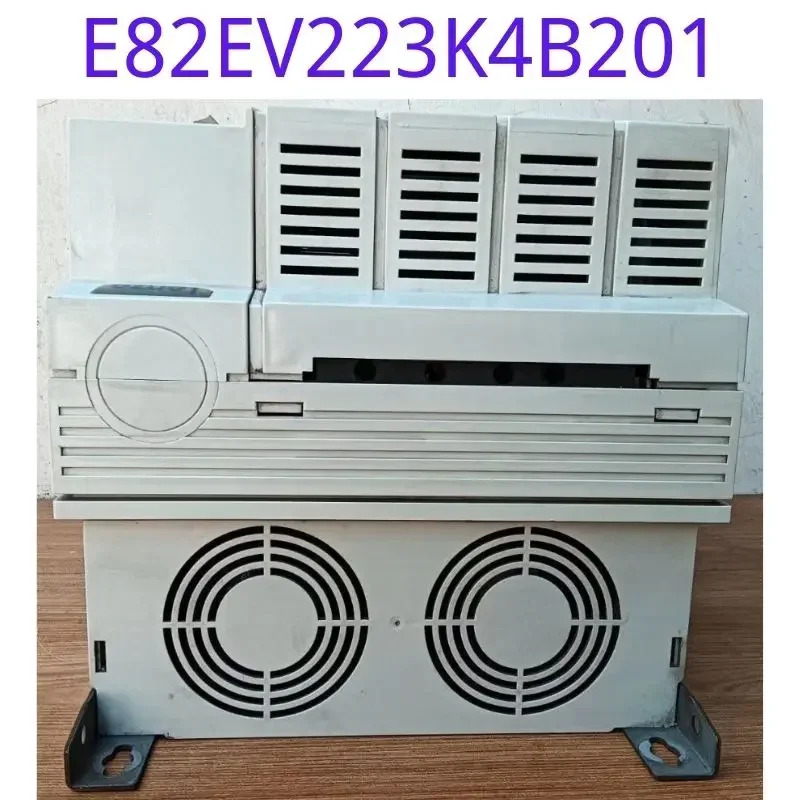 리퍼 8200 주파수 변환기 E82EV223K4B201 22kw 3상 380V 기능 리퍼가 그대로 유지