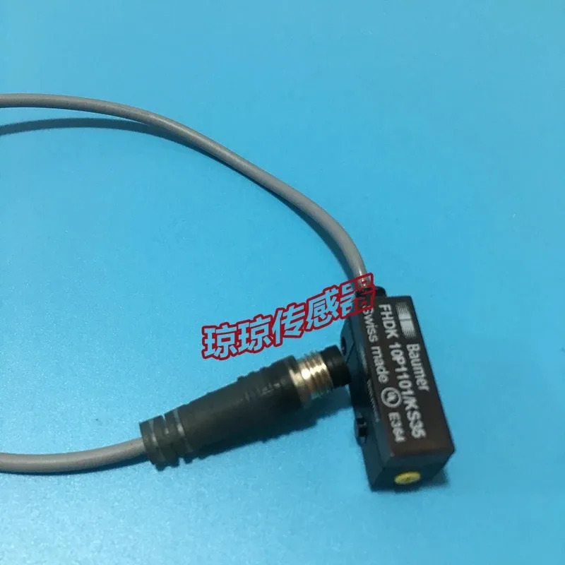 FHDK 10P3101/KS35 바우머 BAUMER 광전스위치 10N1101/10P1101/KS35