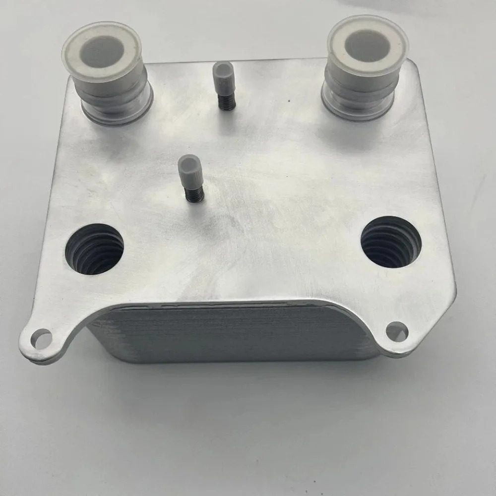 새 3C3Z-6A810-A OEM 포드호환 순정 오일 쿨러 - 6.0 디젤 대체품
