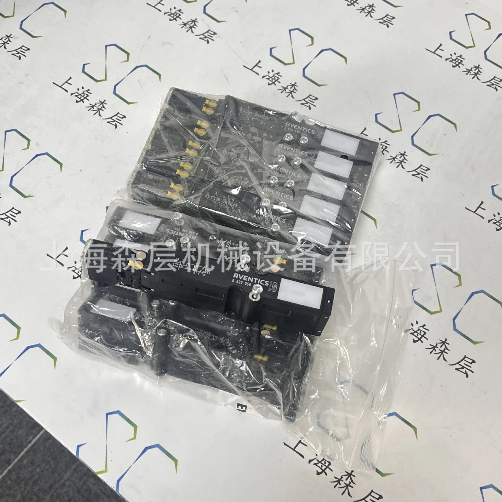 ENTICS Anwochi 2위치 티 역전 밸브 0820055101 Shanghai Senlayer 특수