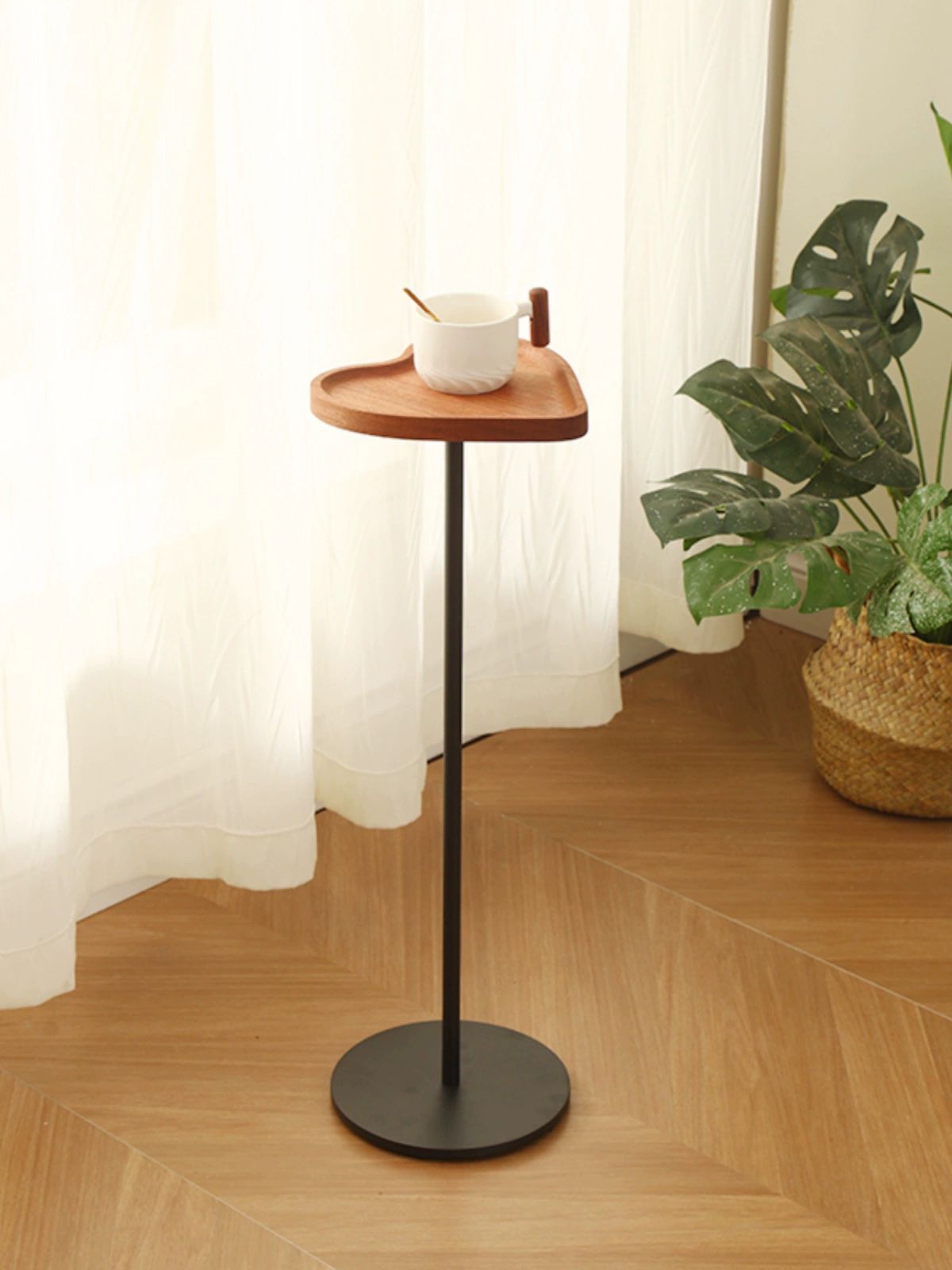 침대 사이드 테이블 간이 보조 협탁 틈새 쇼파용 미니 티테이블 블랙