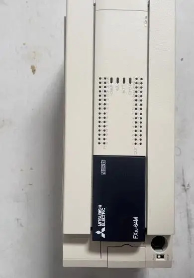 FX3U-64MR/DS 리퍼 기계