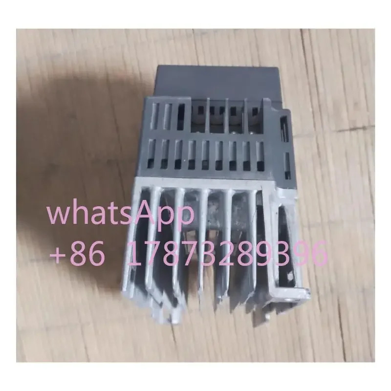 리퍼 VFD004EL21A 인버터 완료 OK
