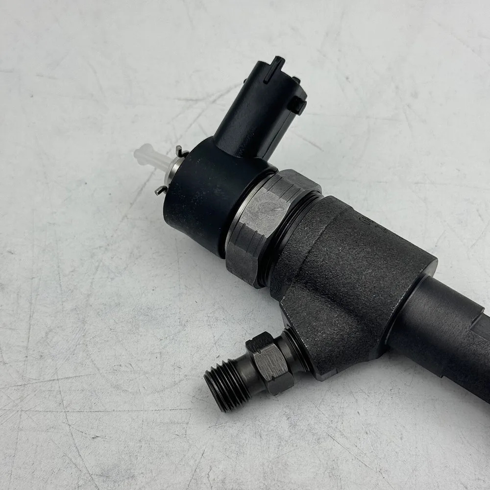 0445110777 인젝터 For Kubota L4701 L4060 L3901 L3301 Mx5200 1J801-53052