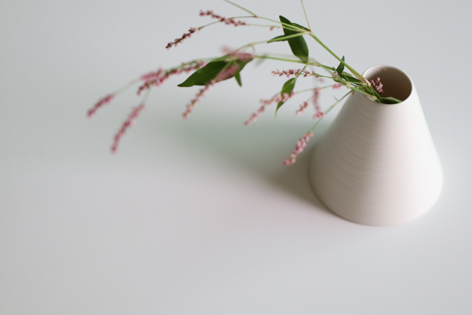 사계연 나이테 작은 화기 H9 백자 도자기 꽃병 인테리어 오브제 - 상세 이미지 2