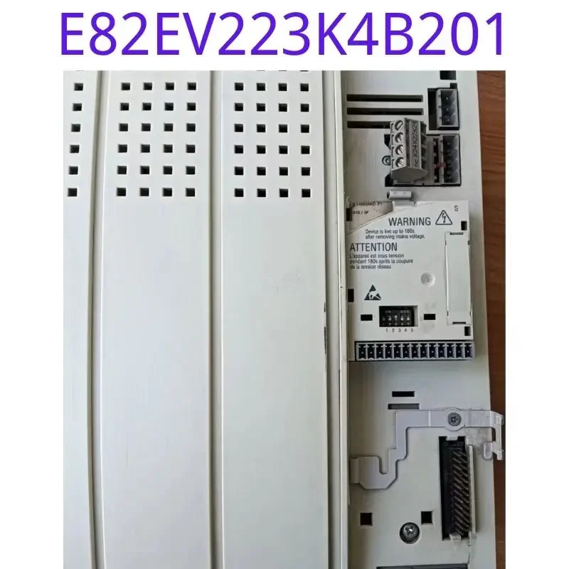 리퍼 8200 주파수 변환기 E82EV223K4B201 22kw 3상 380V 기능 리퍼가 그대로 유지