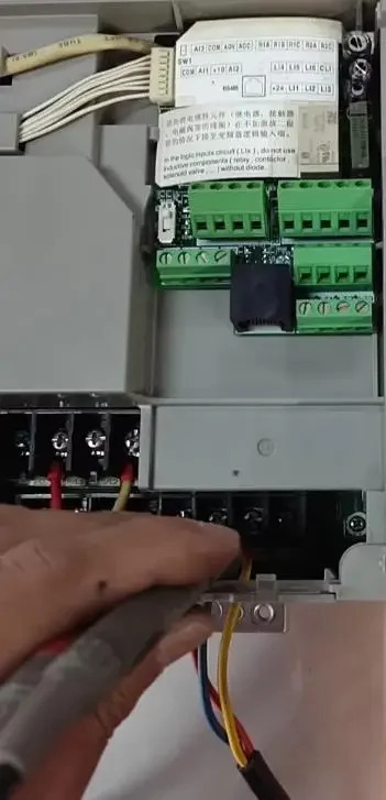 리퍼 분해주파수 변환기 3KW ATV31HU30N4A