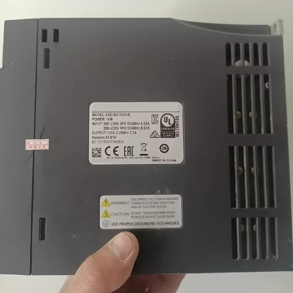 서보 드라이브 ASD-B2-1021-B 1KW