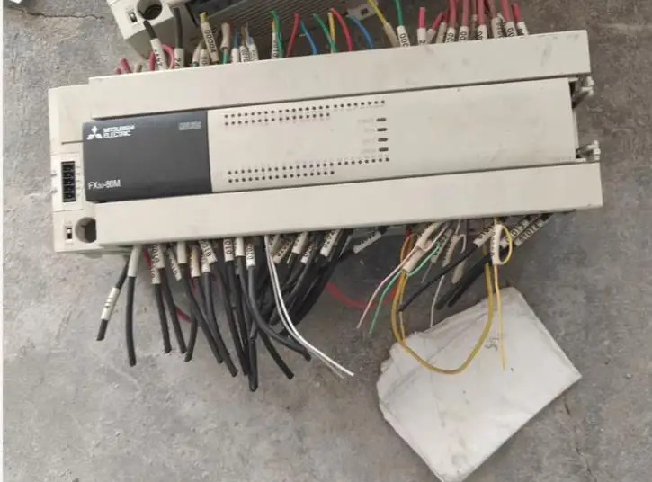 FX3U-80plc 리퍼 기계