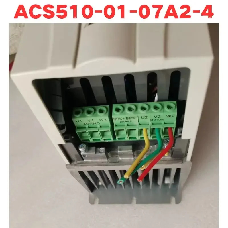 리퍼 ACS510-01-07A2-4 ACS510 01 07A2 4 인버터 완료
