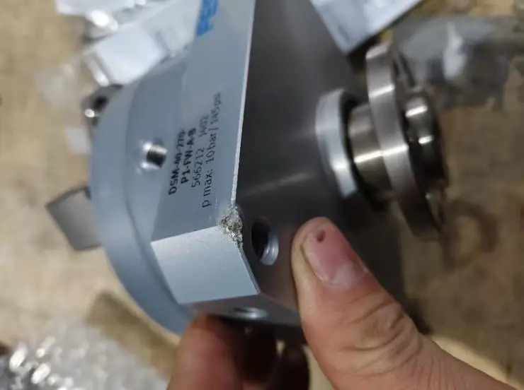 DSM-40-270-P1-FW-A-B