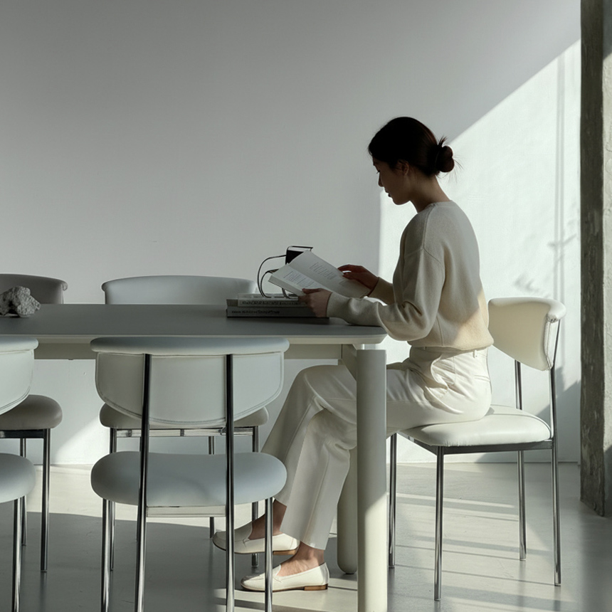 로포텐 취리히 식탁의자 편한 인테리어 가죽 테이블 의자 카페 디자인