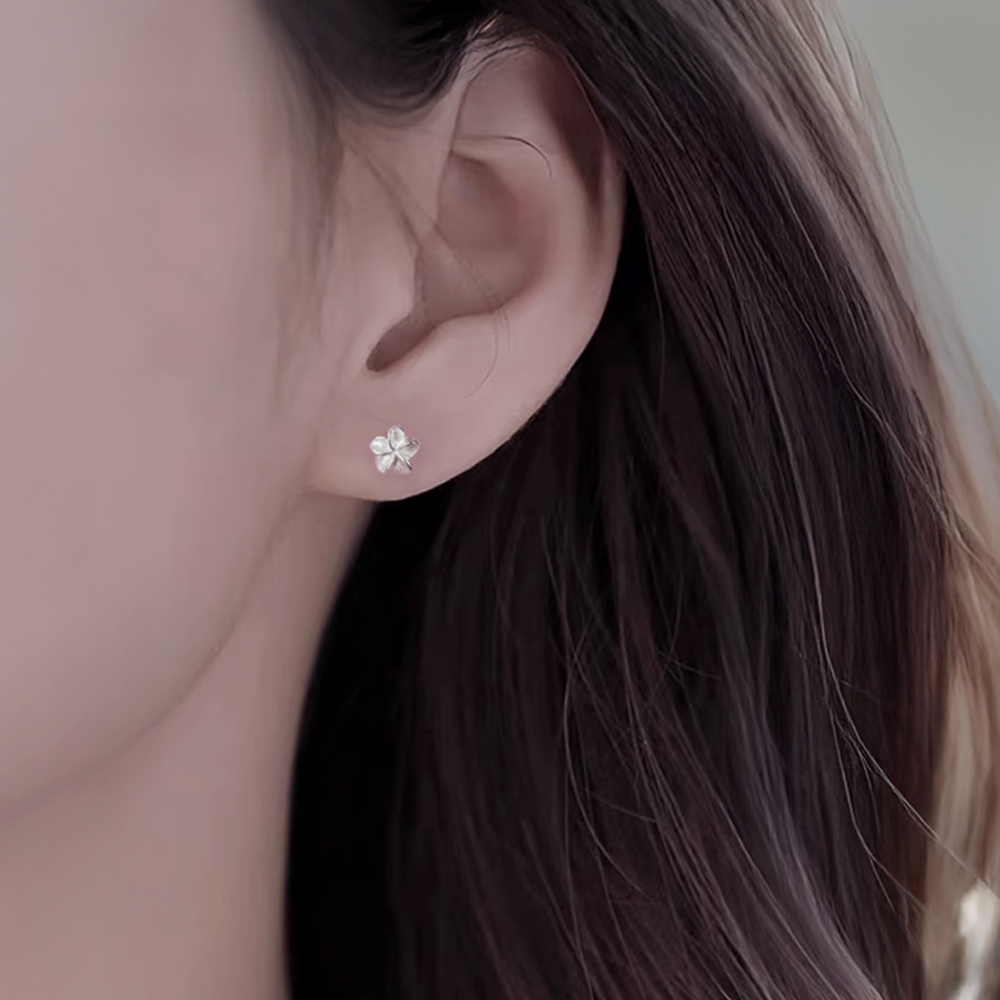 S999 5mm 입체 플라워 순은 스터드 귀걸이 아르제아 이미지