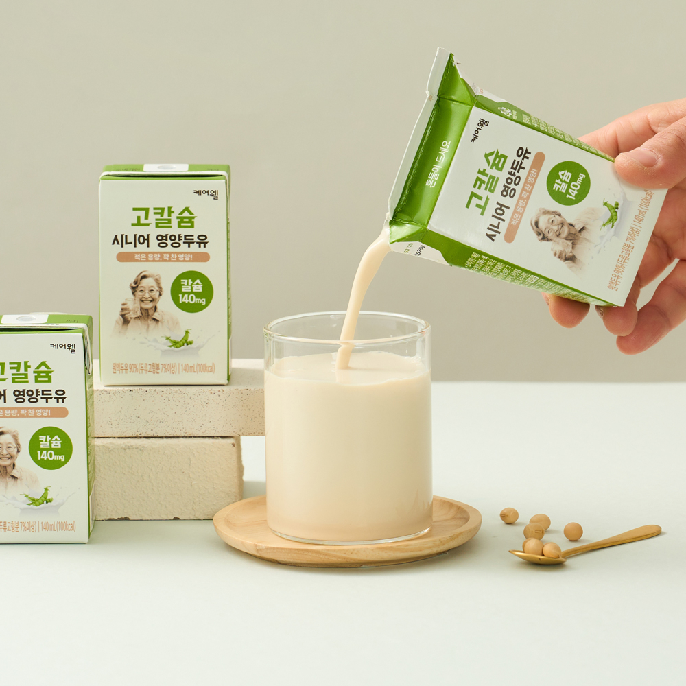 케어웰 고칼슘 시니어 영양두유 어르신 노인 소화 잘되는 단백질 요양원두유 140ml, 24개 이미지 3