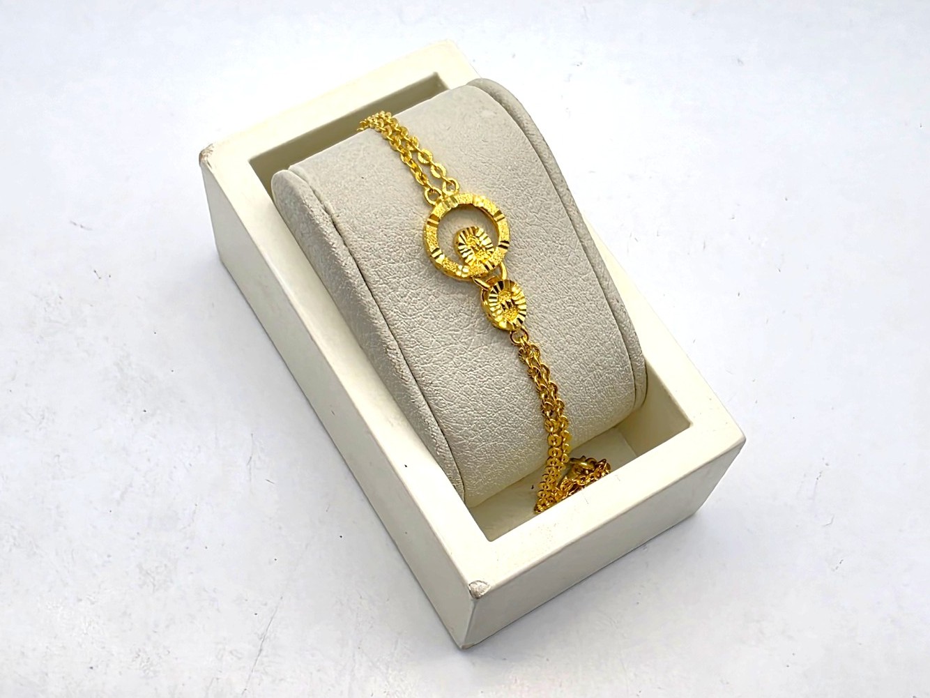 24K 순금 7.5g(2) 써클 컷팅 여성 팔찌(18K 연결고리 장식)