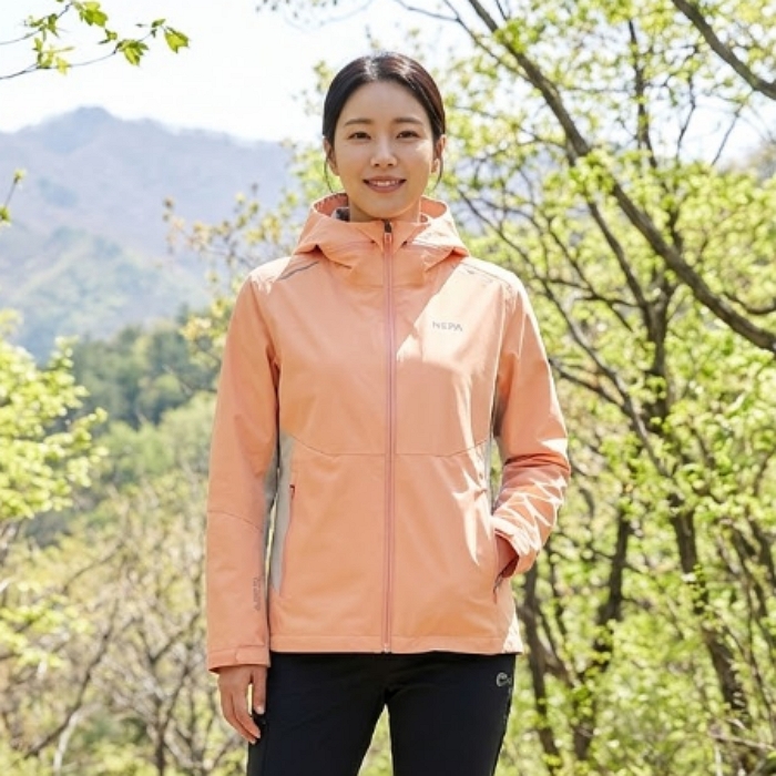 네파 여성 간절기 고어텍스 인피니움 방수 투습 바람막이 등산자켓 - 상품 이미지