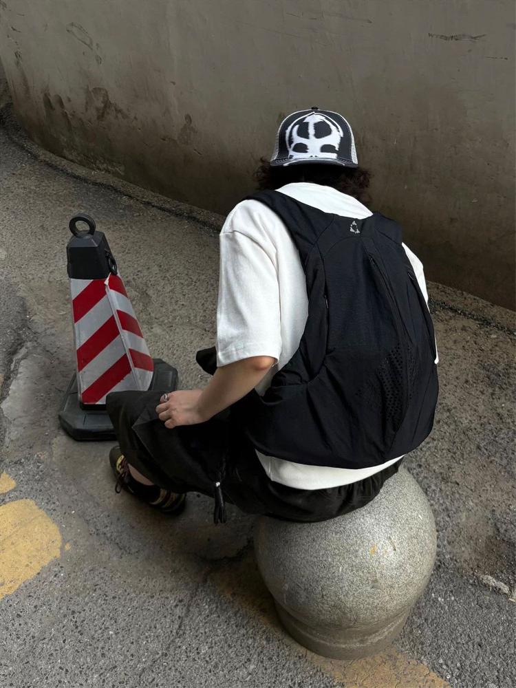 백팩 아웃도어 등산가방 배낭 초경량 경량 트레킹 대형 메쉬 캐주얼 하이킹 러닝백 - 상세 이미지 3