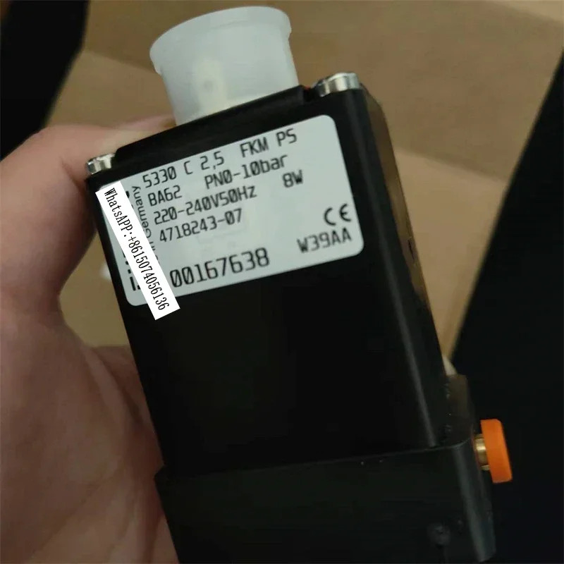 b-urkert5330 C 2.5 FKM PS 0-10BAR 220-240V 50HZ 8W 00167638