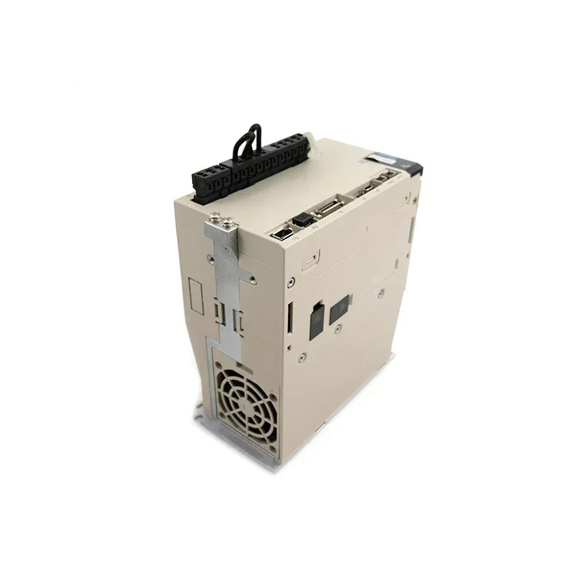 원본 새 PLC 서보 팩 YASKAWA 드라이브 증폭기 SGD7S-120A00A