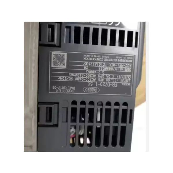 FR-D720S-1.5K-CHT 신형 FR-D720S-1.5K 컴팩트 인버터 1.5kW 경제적단순 3상 220V 전압 FR-D720-1.5K