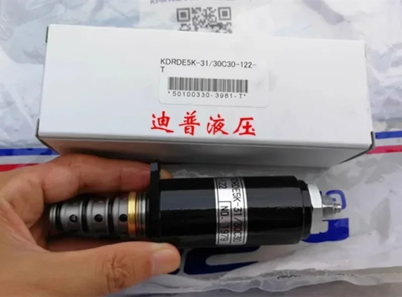 차량 탑재 펌프 변위 밸브 KDRDE5K-31/30C30-122 펌핑 비율 K3V200 SKY50P-17