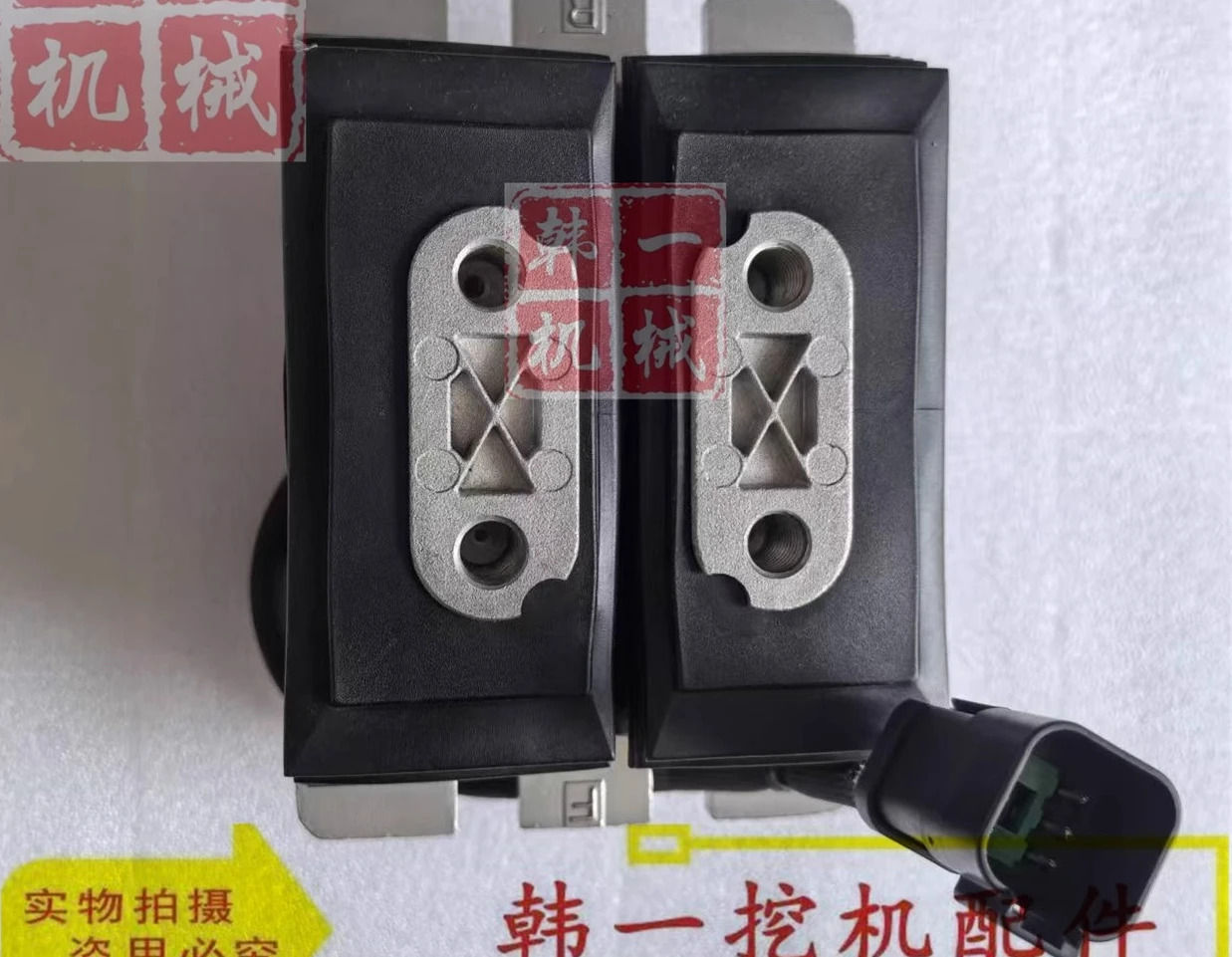굴삭기 부품 320GC 323GC 330GC 336GC 전제어 워킹 풋 밸브 어셈블리