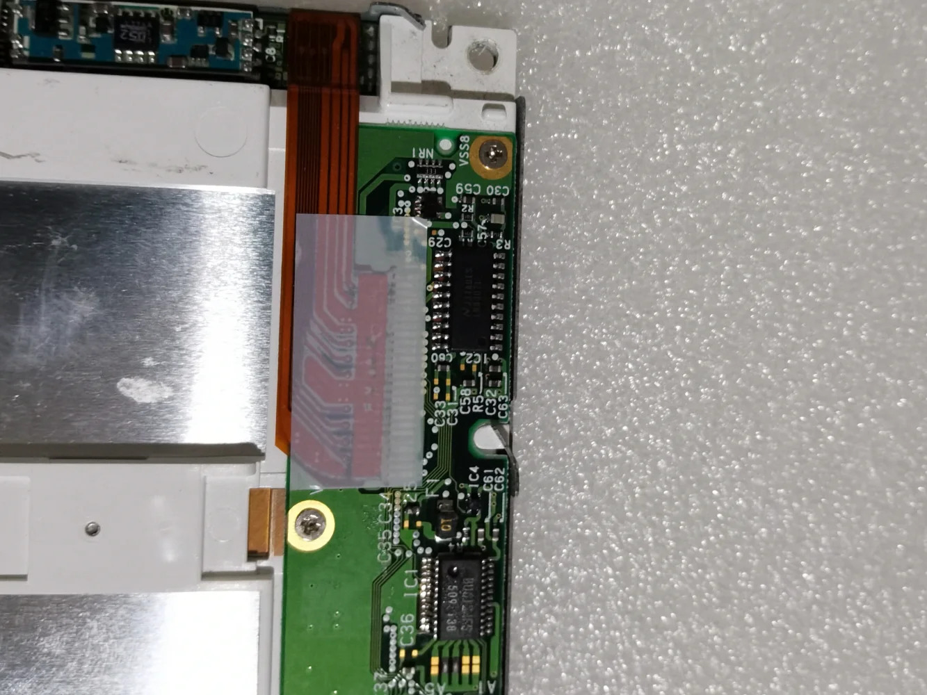 LCD 디스플레이 LM64C352