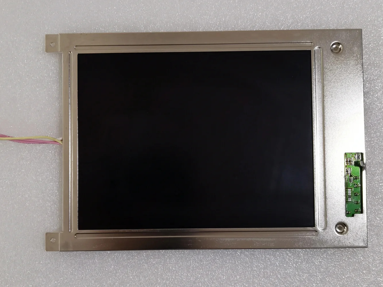 LM64C082 LCD 디스플레이 화면