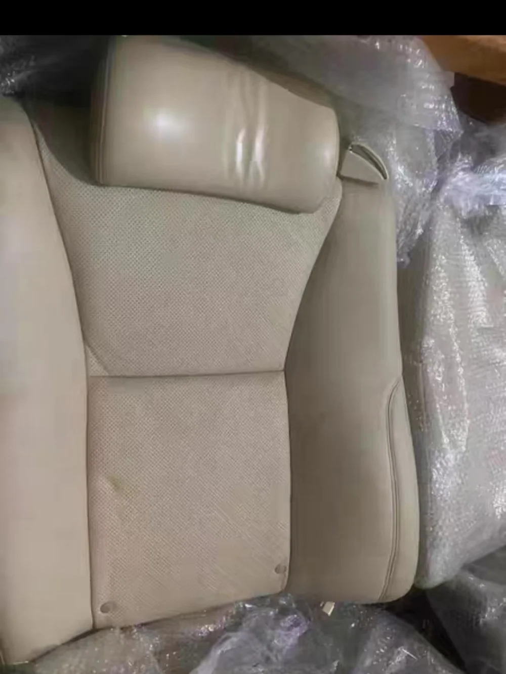 난방 기능 LS460뒷좌석은 베이지 옵션